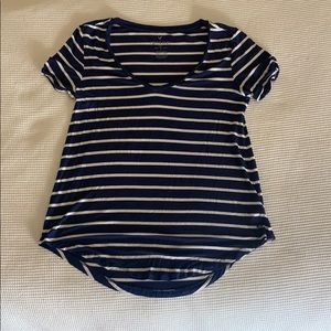 American Eagle striped v neck shirt
